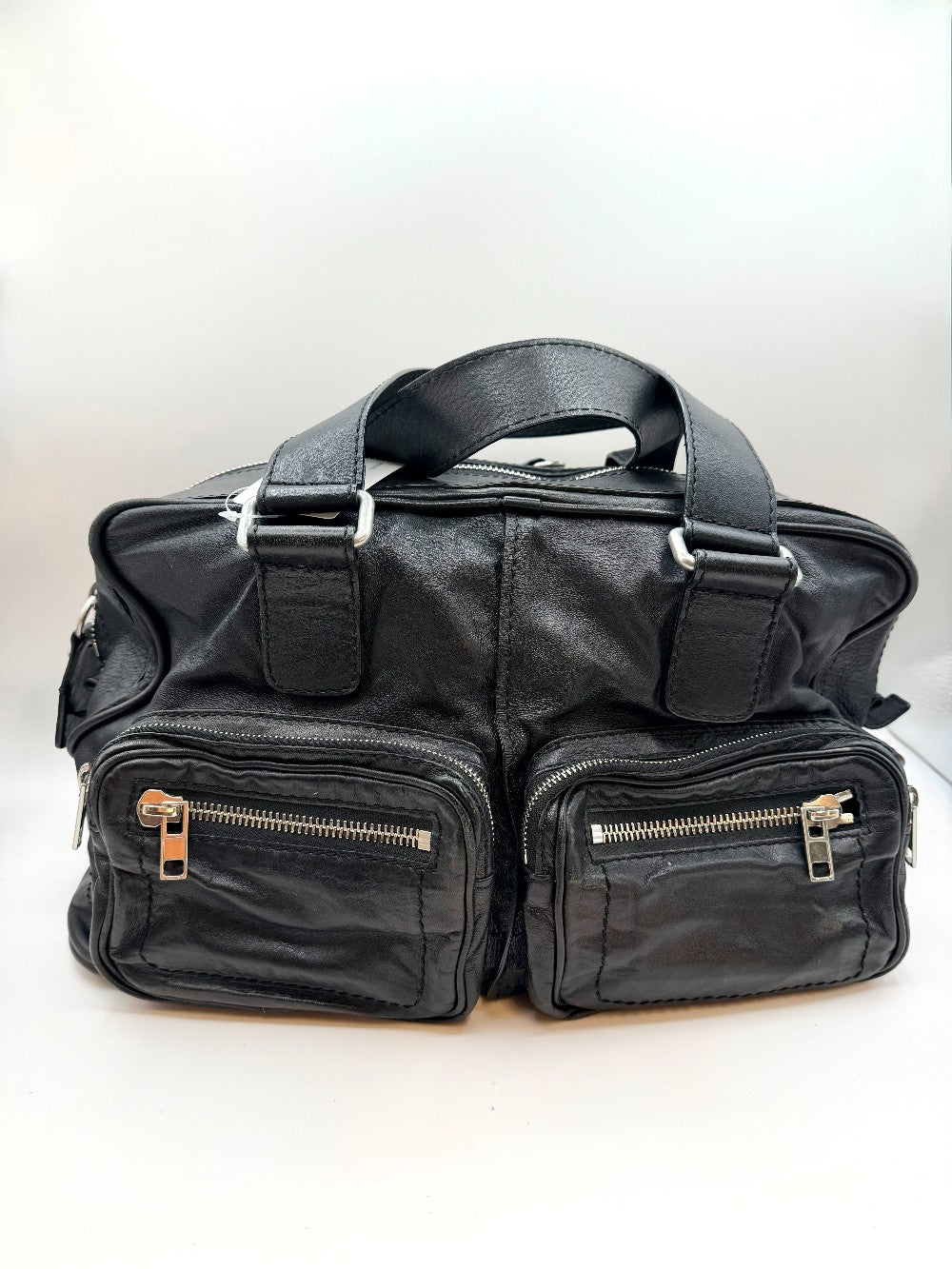 Chloe Black Leather 'Betty' Cargo Bag|2391