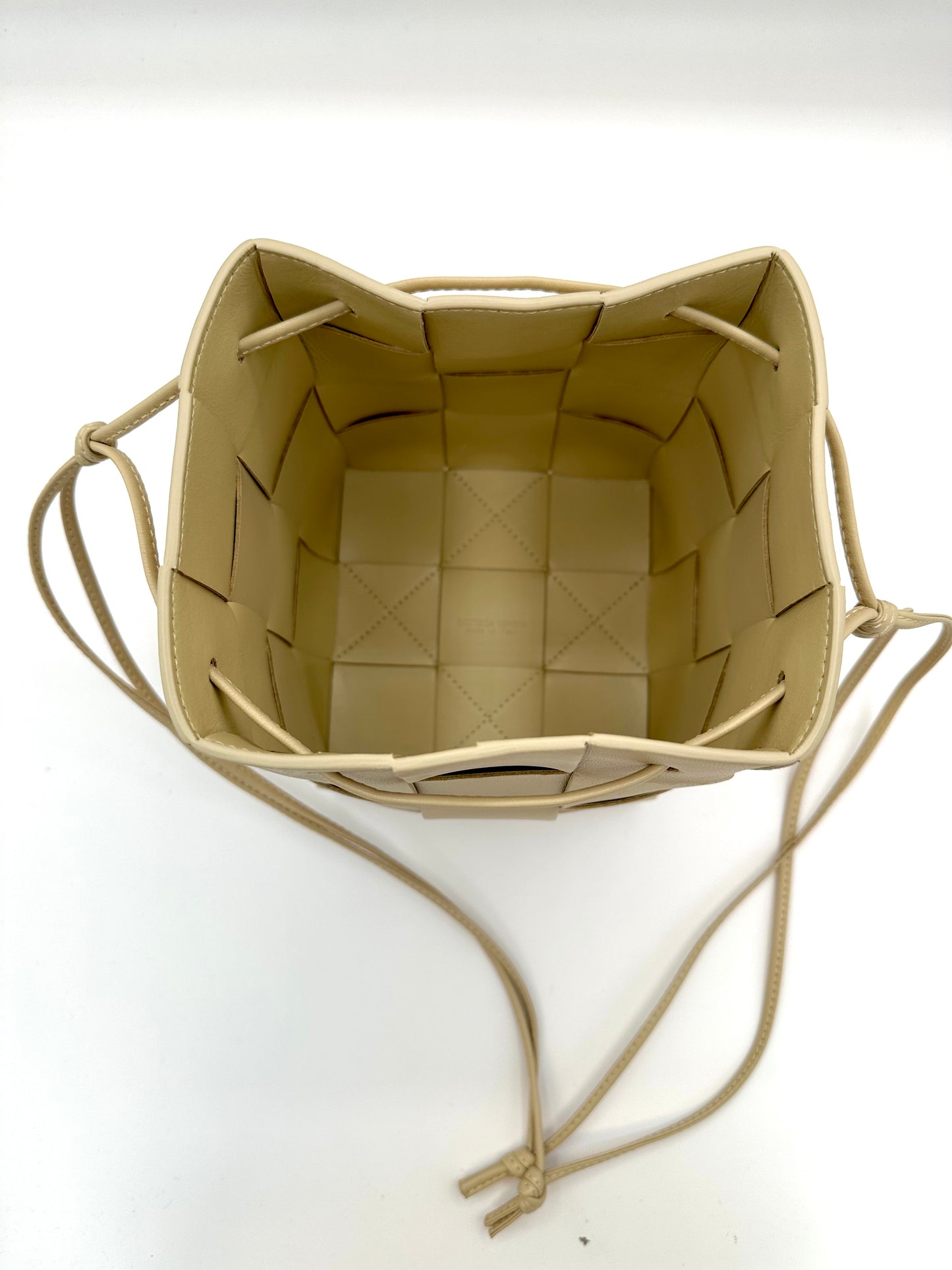 Bottega Veneta Intrecciato Small 'Cassette' Bucket Bag